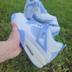 Jordan 4 Millitary Blue