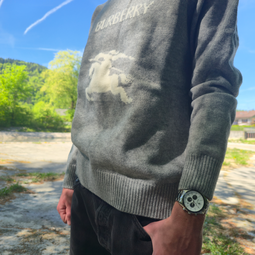 Berry Sweater Gray