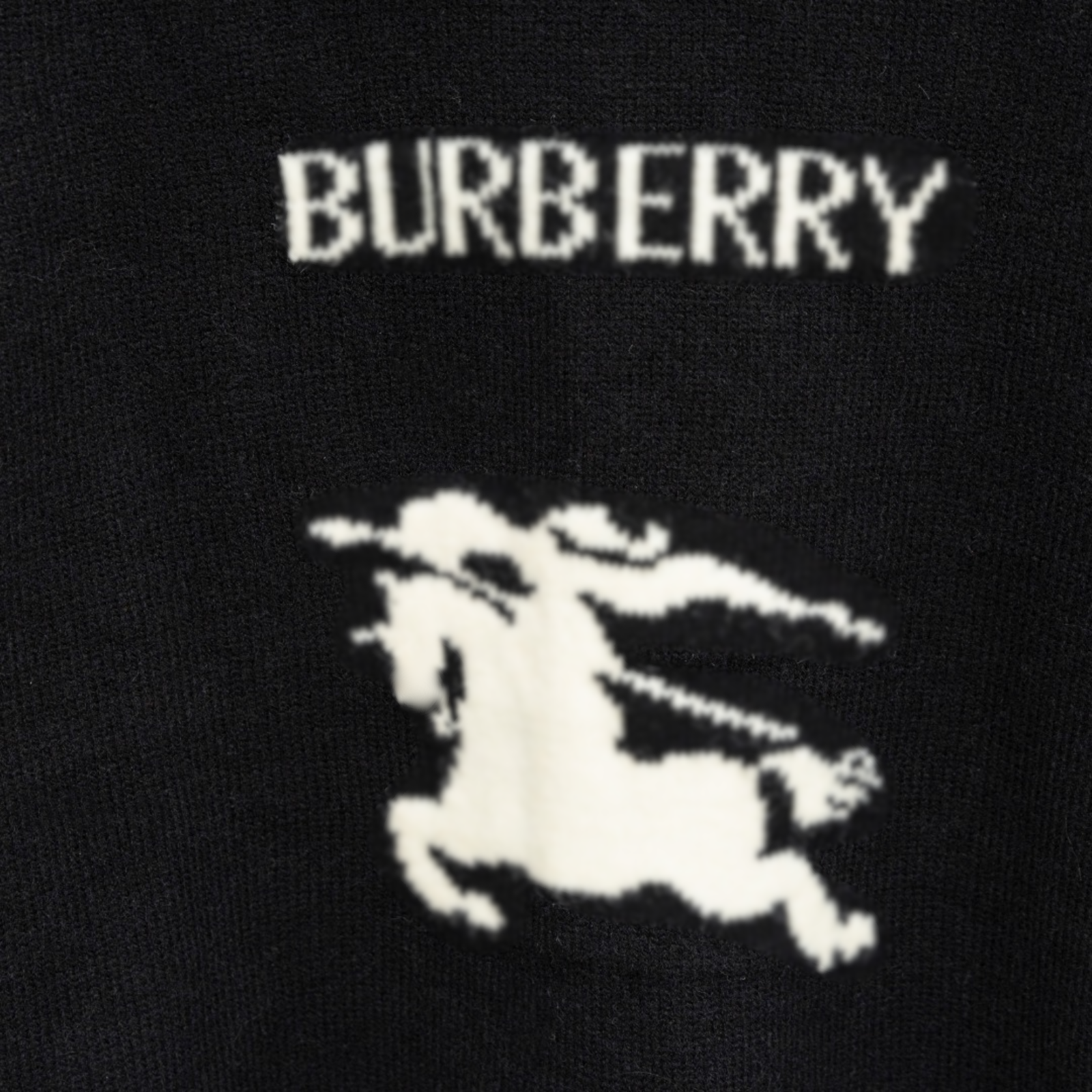 Berry Sweater Black